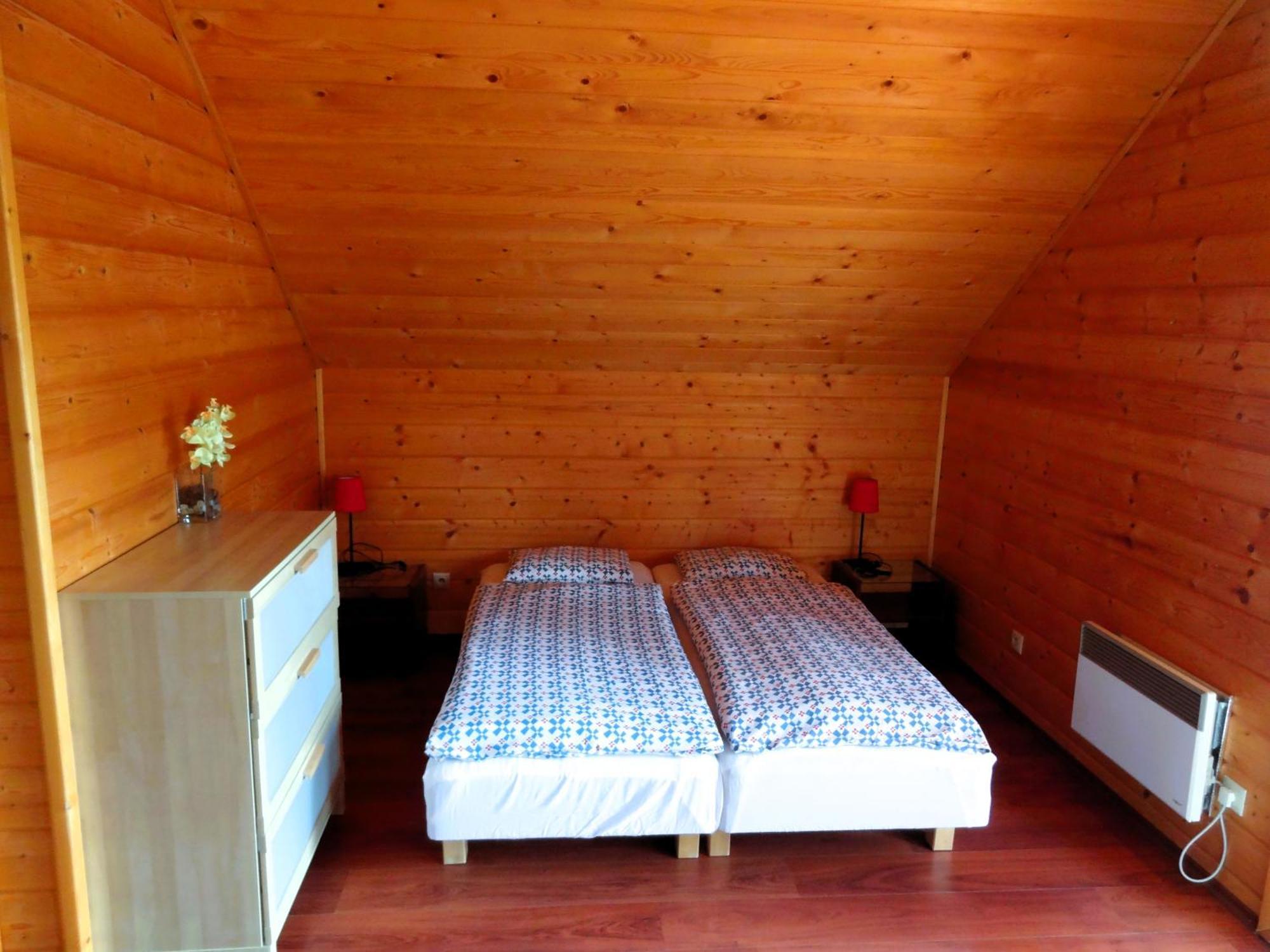 Zrub Alpinus Guest House Pribylina Luaran gambar